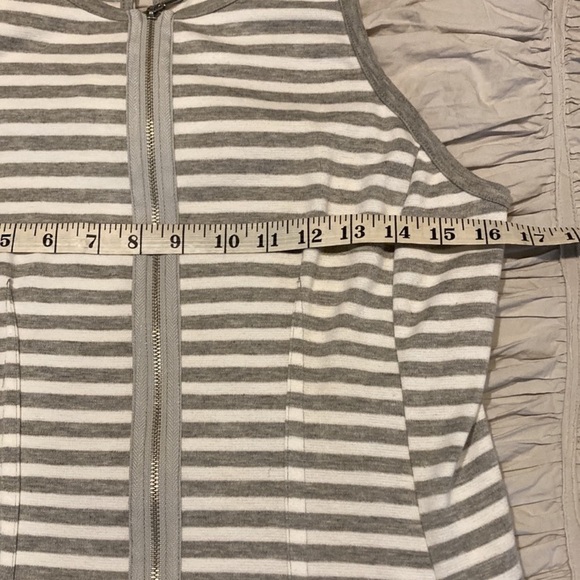 Mossimo Supply Co. Gray Striped Midi Dress - Picture 5 of 7